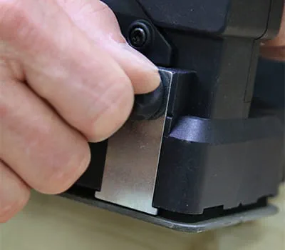 Skruva fast snittdjupsbegränsning