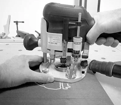 Styra handöverfräsen