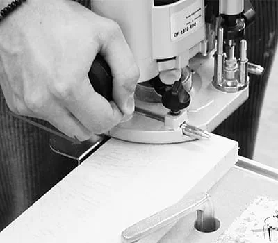 Köra in fräsen i arbetsobjektet