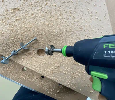 Borravstånd till skivans kant