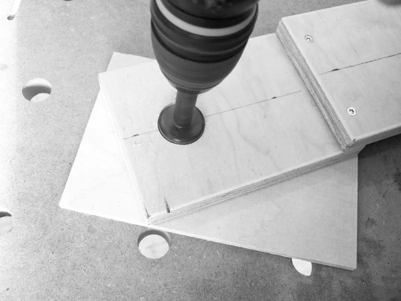 Förse handöverfräsen med en kopierhylsa