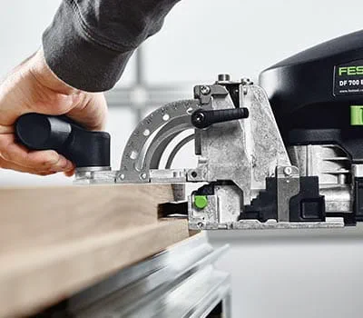 I den långa delen fräser du även med 70 mm fräsdjup