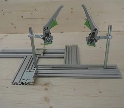 Montera vinkelanslagen