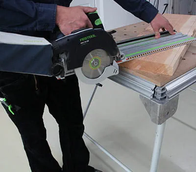 Såga ut trappstegen