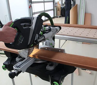 Såga till trallbrädorna