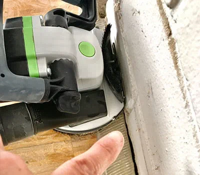 Fräsa nära väggen