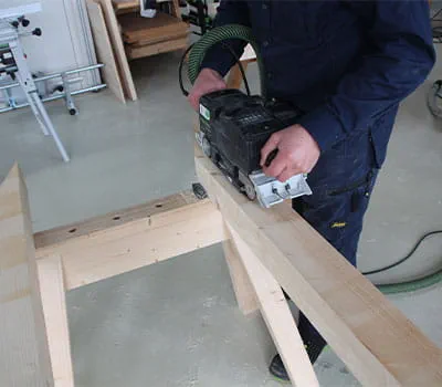 Slipa de färdiga delarna