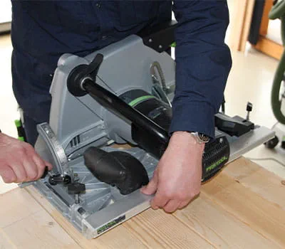 Förbereda cirkelsågen