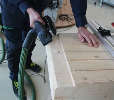 Fasning på balkhuvudet