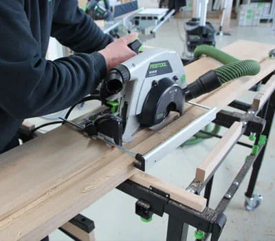 Bearbeta vangstycket vid vilplanet