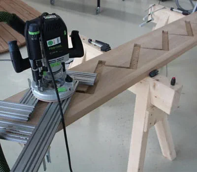 Förbereda fräsningen av trappans vangstycken