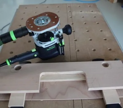 Göra urtag i framstyckena