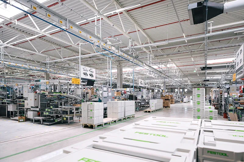 Utsikt över hallen i Festools toppmoderna monteringsfabrik i Weilheim