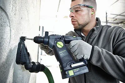 Festools batteriprodukter används.