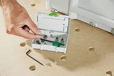 Den nya handöverfräsen OF 1010 R från Festool