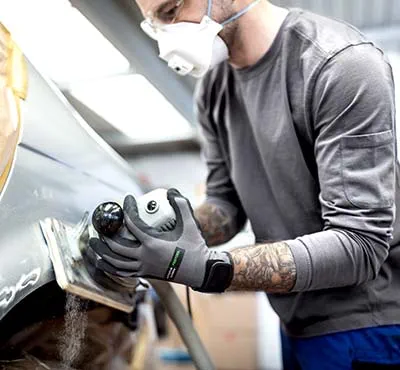 Festools batterislipmaskiner i arbete