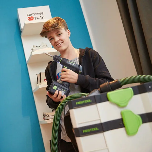 Hyllbygge med skruvdragaren från Festool