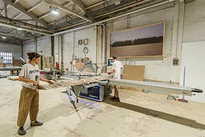 Makerspacet är en verkstad som är öppen för alla.