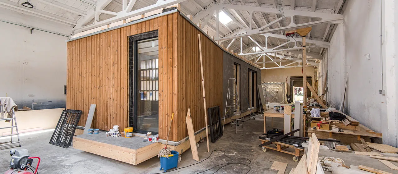Makerspacet är en verkstad som är öppen för alla.